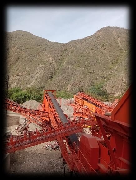 Banda transportadora en planta de trituracion